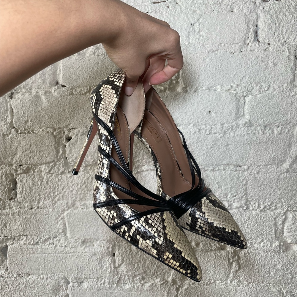 Aquazzura closed toe heel